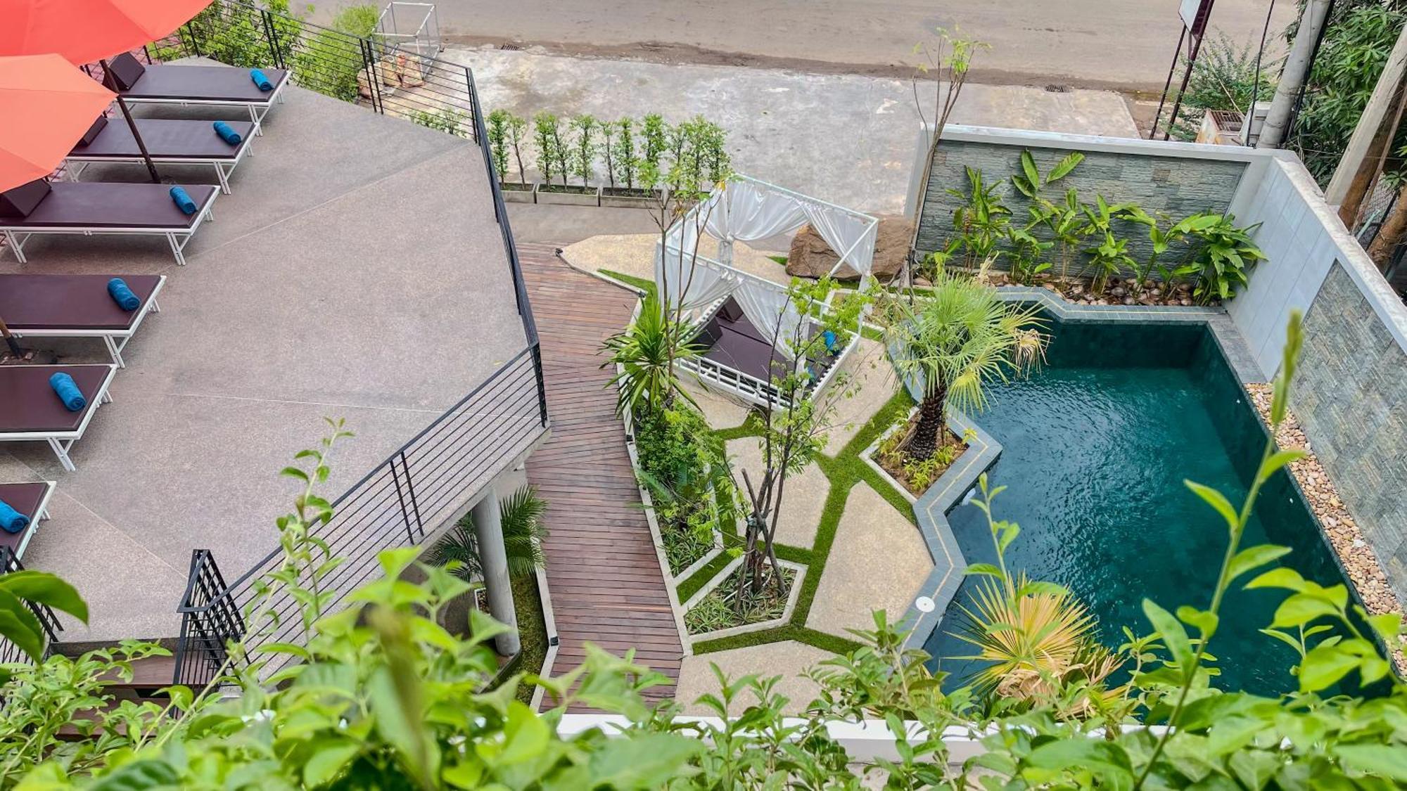 Hotel The Luxury Siem Reap Exterior foto